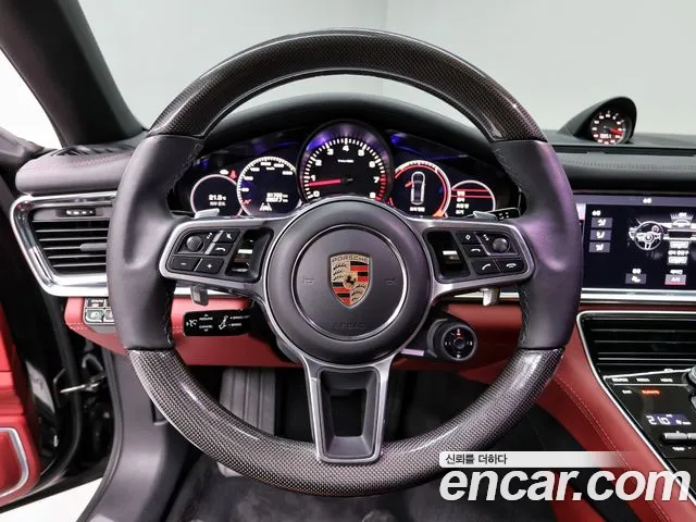 Porsche Panamera 2020 — фото 13