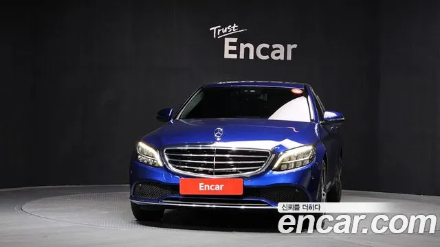 Mercedes-Benz C-Class 2019 — фото 3