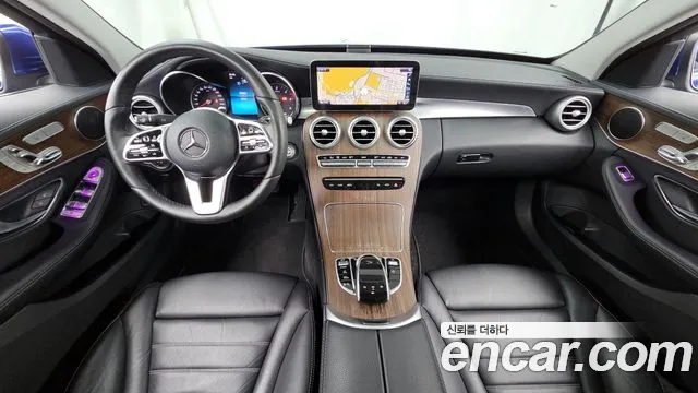 Mercedes-Benz C-Class 2019 — фото 7