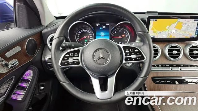 Mercedes-Benz C-Class 2019 — фото 13