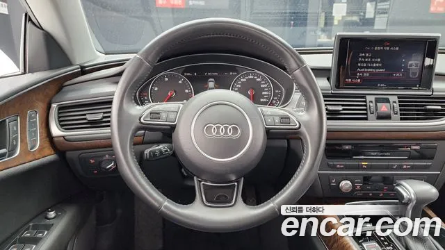 Audi A7 2015 — фото 12