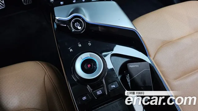 Kia EV6 2023 — фото 11