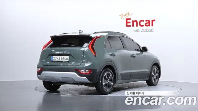 Kia Niro 2022 — фото 2