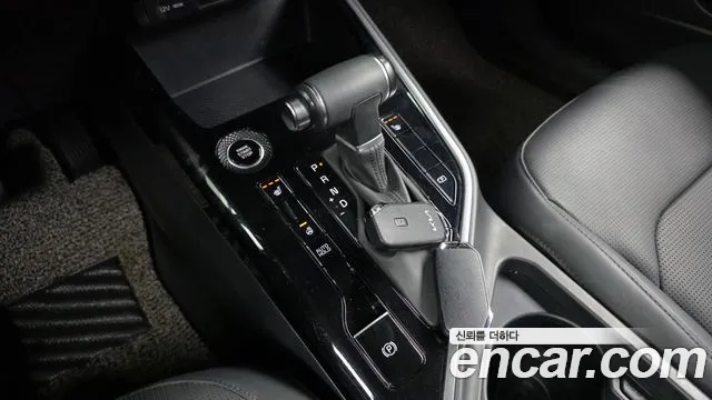 Kia Niro 2022 — фото 12