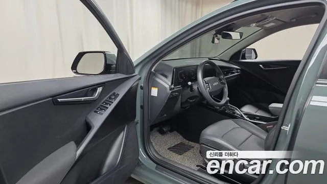 Kia Niro 2022 — фото 13