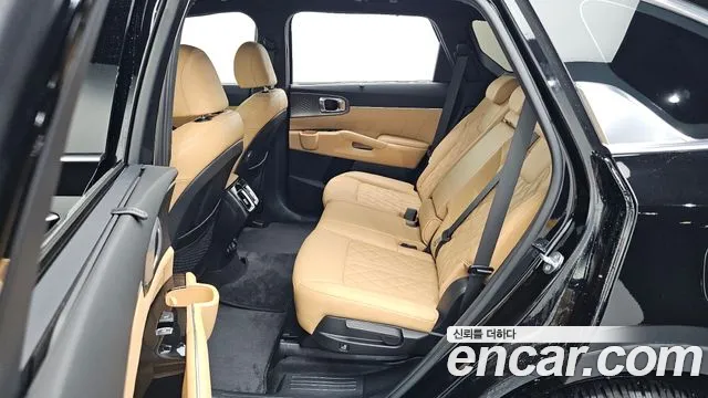 Kia Sorento 2023 — фото 17