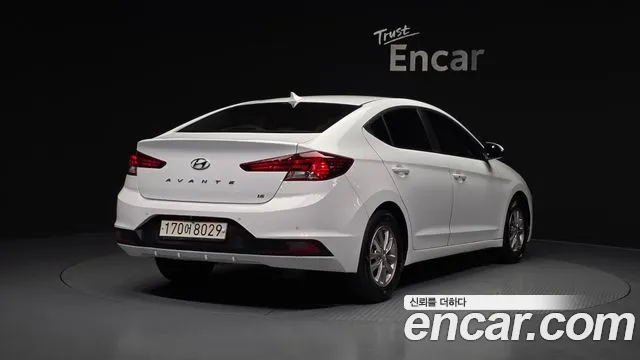 Hyundai AVANTE 2019 — фото 2