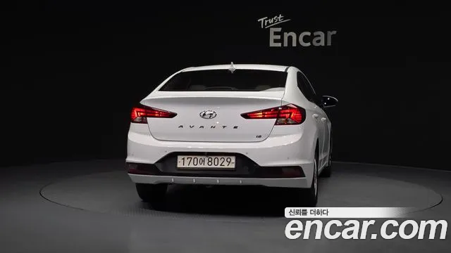 Hyundai AVANTE 2019 — фото 4