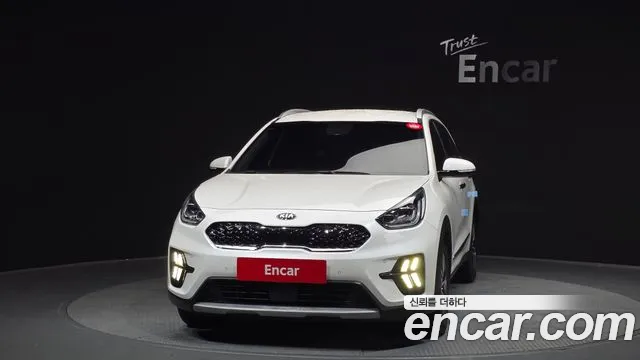 Kia Niro 2020 — фото 3