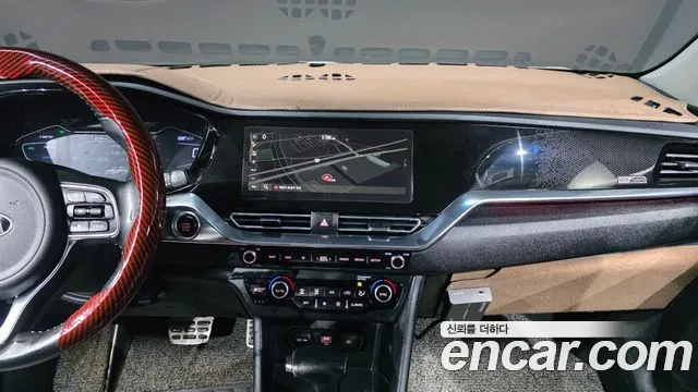 Kia Niro 2020 — фото 19