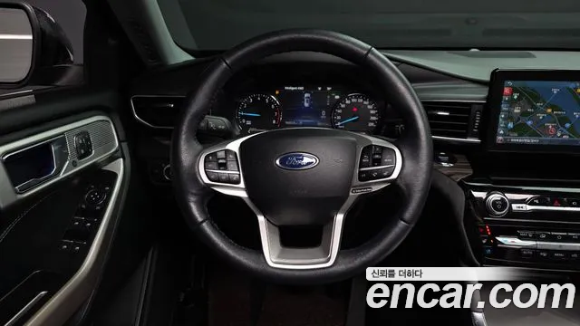 Ford Explorer 2022 — фото 19