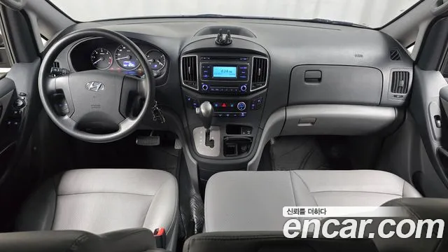 Hyundai Starex 2021 — фото 7