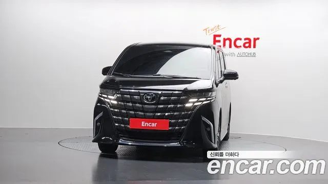 Toyota Alphard 2025 — фото 3
