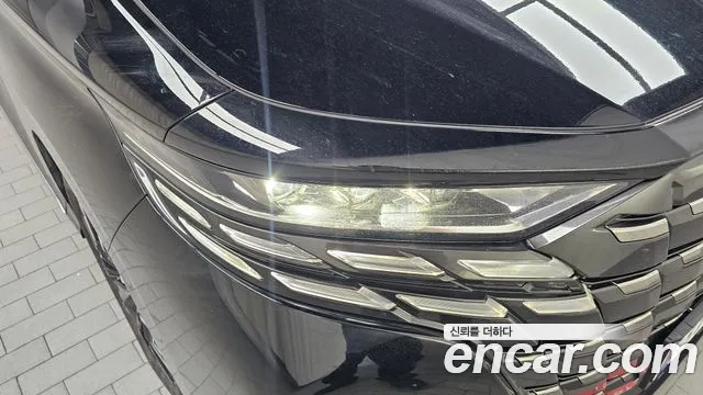 Toyota Alphard 2025 — фото 8