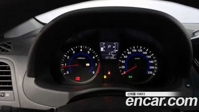 Hyundai Accent 2018 — фото 10