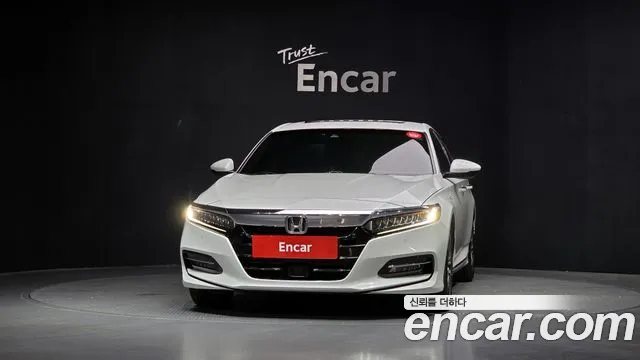 Honda Accord 2019 — фото 3