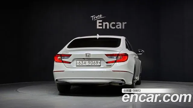 Honda Accord 2019 — фото 4