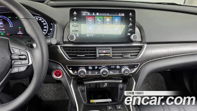 Honda Accord 2019 — фото 14