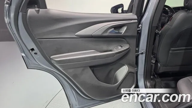 ChevroletGMDaewoo Trailblazer 2022 — фото 15