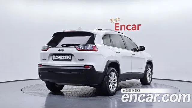 Jeep Cherokee 2019 — фото 2