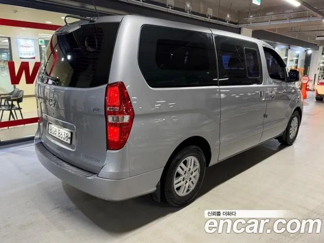 Hyundai Starex 2016 — фото 4