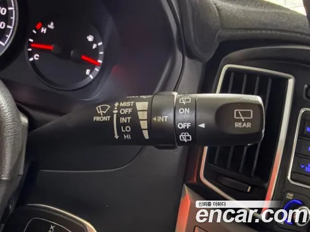 Hyundai Starex 2016 — фото 17