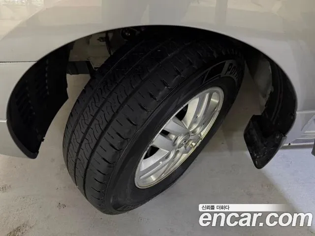 Hyundai Starex 2016 — фото 20