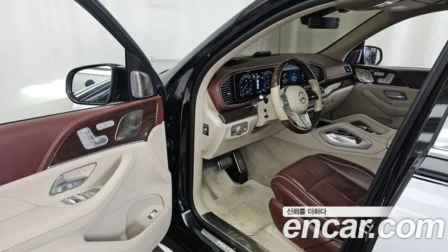 Mercedes-Benz GLS-Class 2021 — фото 13
