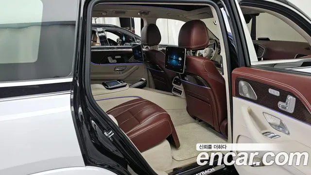 Mercedes-Benz GLS-Class 2021 — фото 18