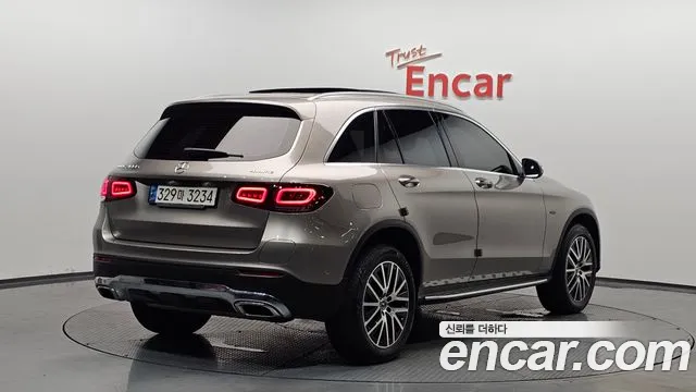 Mercedes-Benz GLC-Class 2021 — фото 1