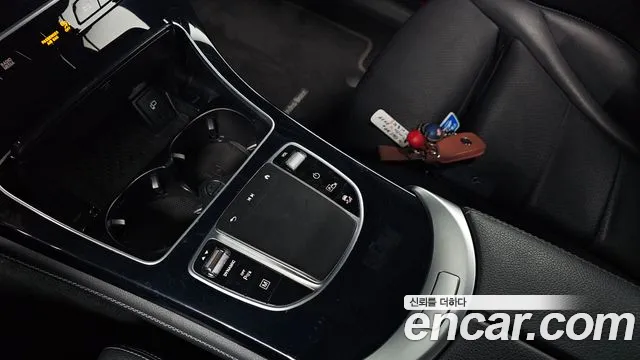 Mercedes-Benz GLC-Class 2021 — фото 20