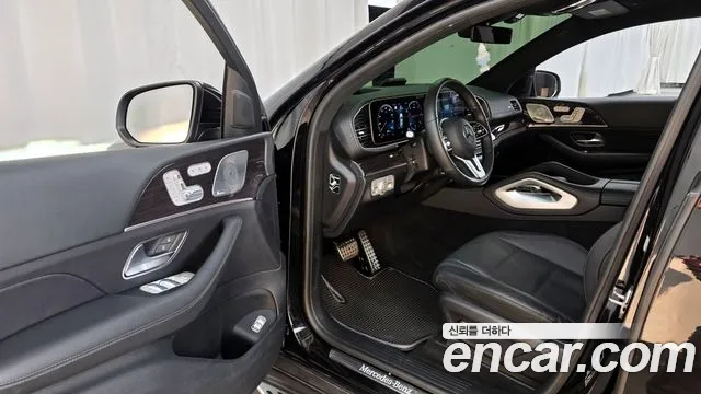 Mercedes-Benz GLE-Class 2020 — фото 13
