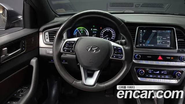 Hyundai Sonata 2019 — фото 13
