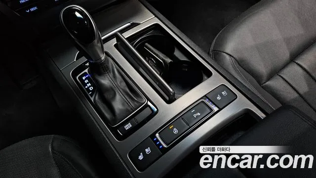 Hyundai Genesis 2015 — фото 9
