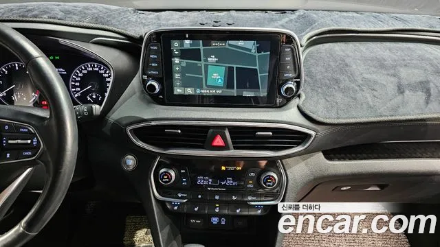 Hyundai Santafe 2020 — фото 13
