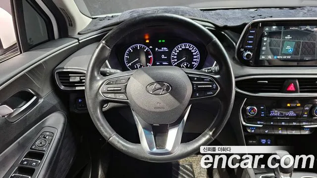 Hyundai Santafe 2020 — фото 15