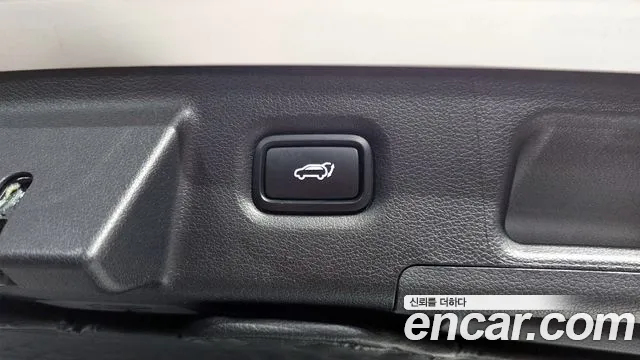 Hyundai Santafe 2020 — фото 17
