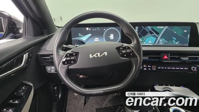 Kia EV6 2022 — фото 20