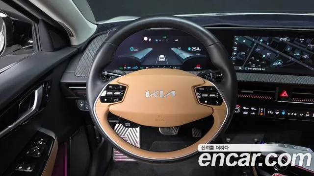 Kia EV6 2024 — фото 14