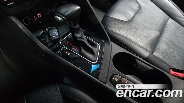 Kia Niro 2017 — фото 9
