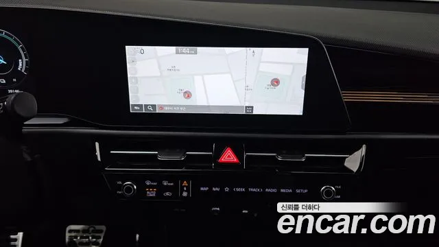 Kia Niro 2022 — фото 18