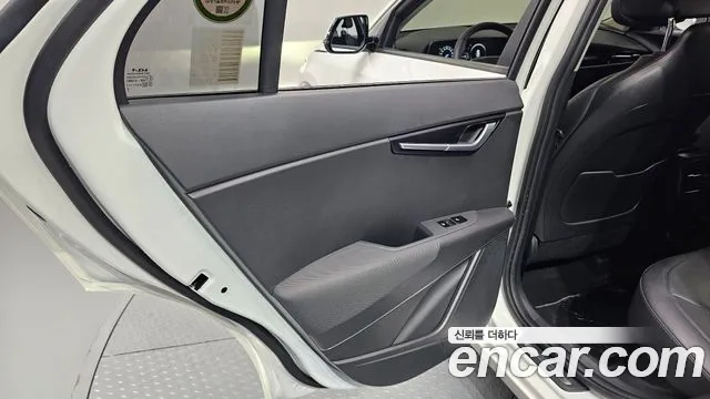 Kia Niro 2022 — фото 15