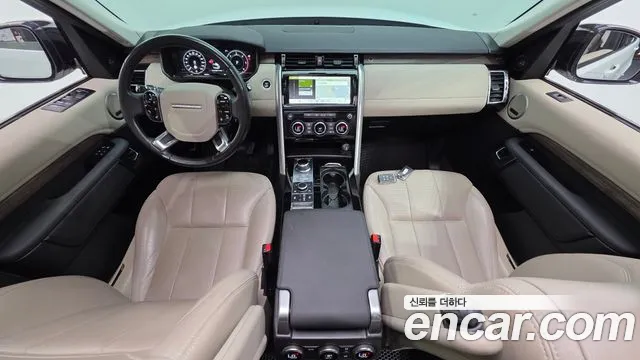 Land Rover Discovery 2019 — фото 10