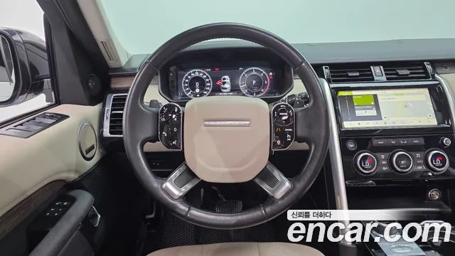 Land Rover Discovery 2019 — фото 20