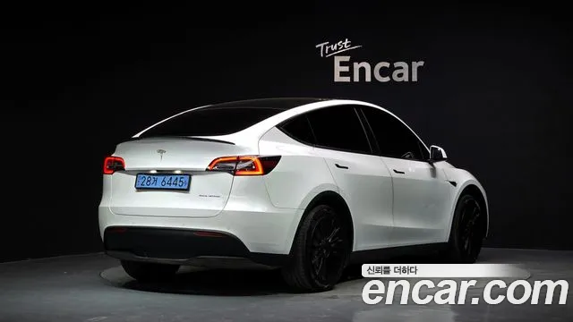 Tesla Model Y 2021 — фото 2