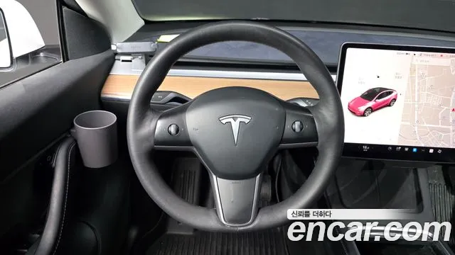 Tesla Model Y 2021 — фото 13