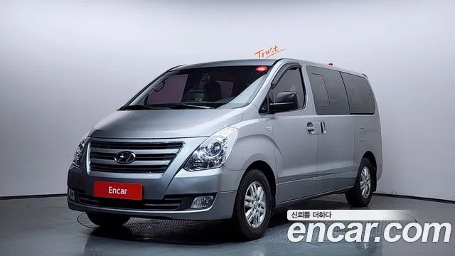 Hyundai Starex 2016 — фото 1