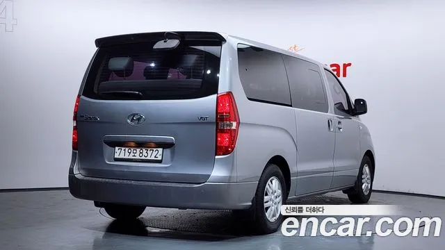 Hyundai Starex 2016 — фото 2