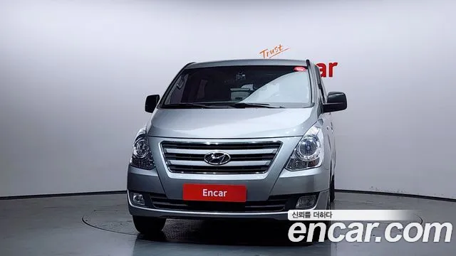 Hyundai Starex 2016 — фото 3