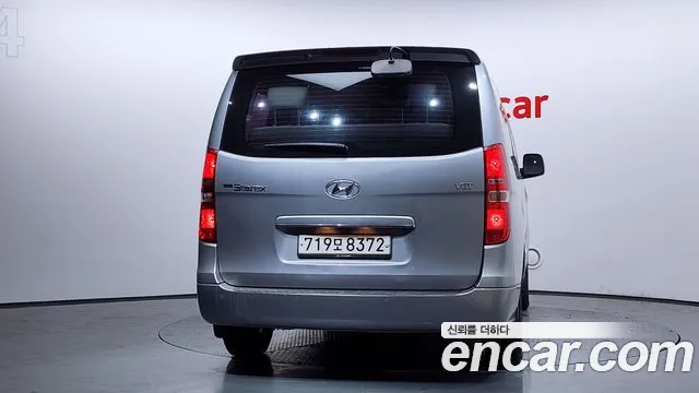 Hyundai Starex 2016 — фото 4